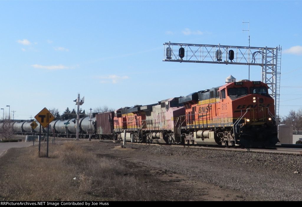 BNSF 6116 East